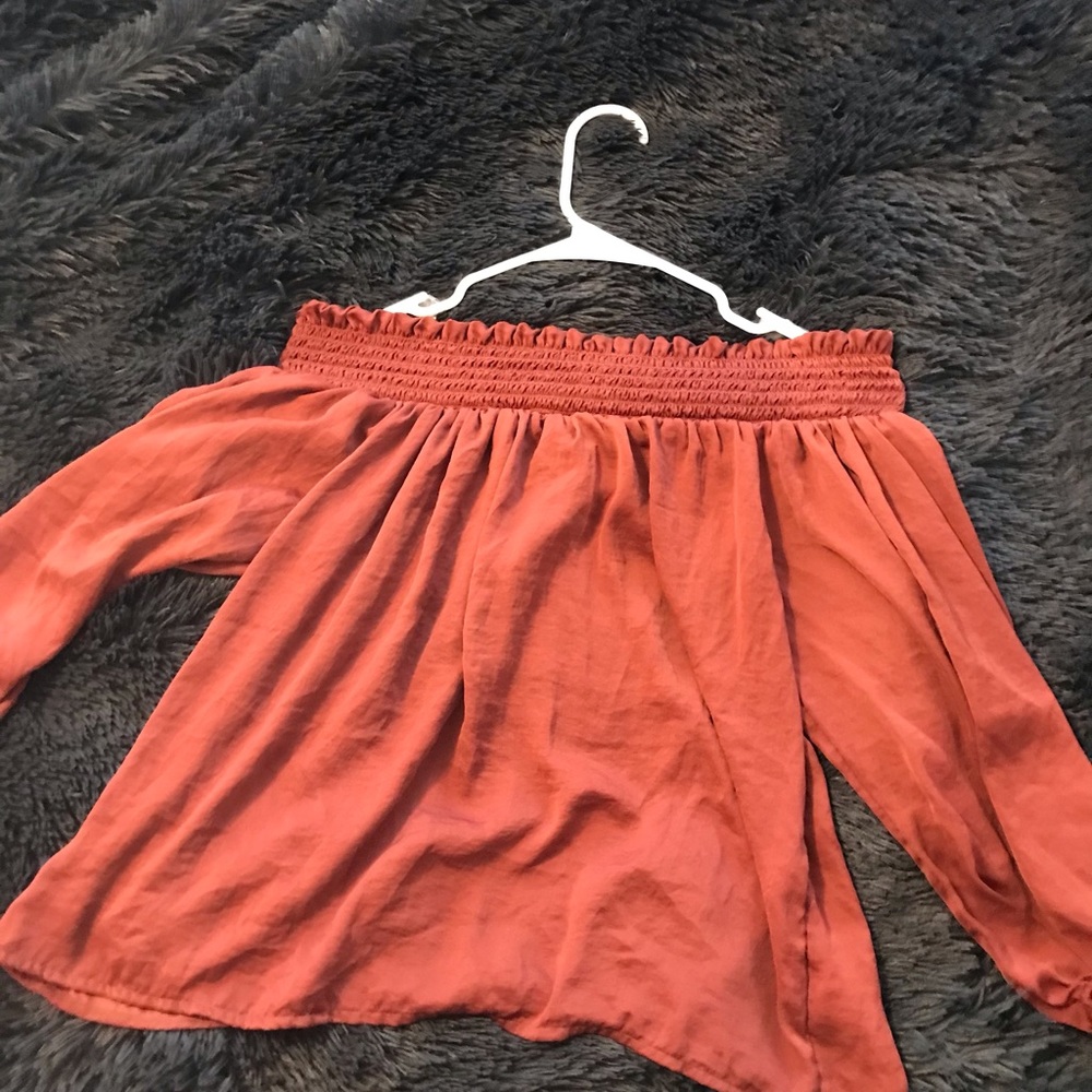 American eagle off the shoulder top!